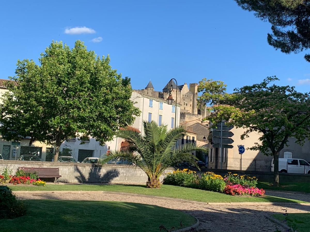 C’est une maison bleue Carcassonne Extérieur photo