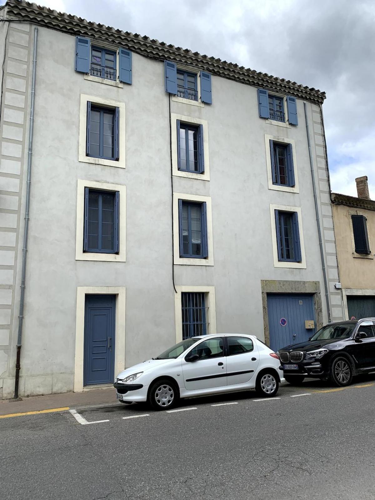 C’est une maison bleue Carcassonne Extérieur photo